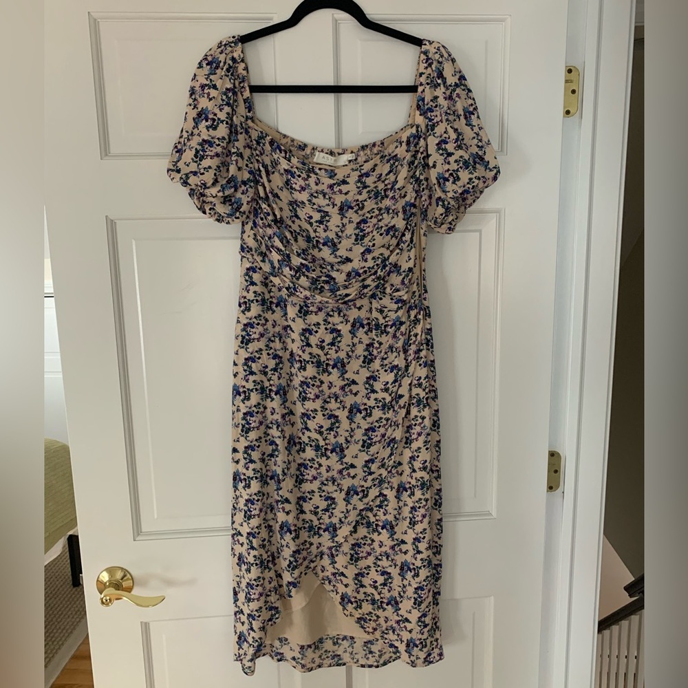 ASTR the Label Bubble Sleeve Dress - Picture 3 of 6